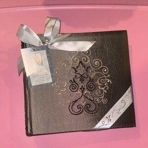 Elegant green and Silver photo album